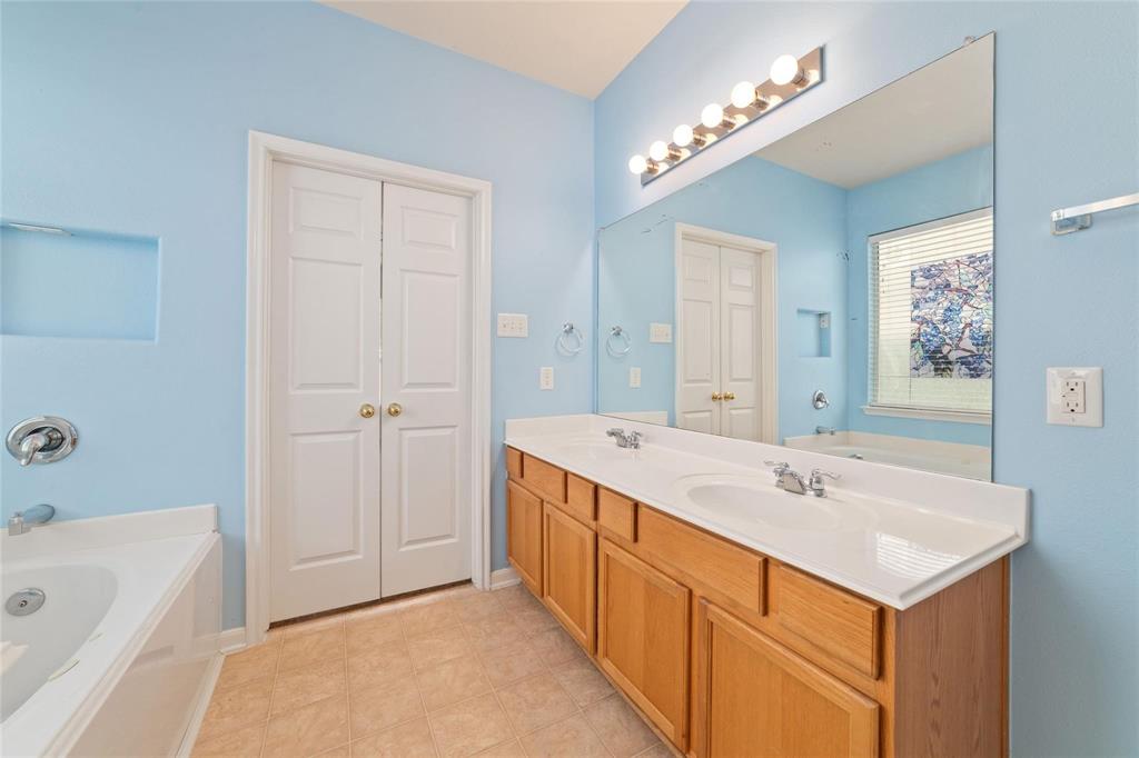 21514 Skyla Circle, Humble, Texas image 15