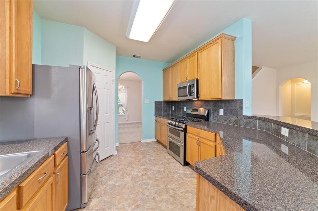 21514 Skyla Circle, Humble, Texas image 5