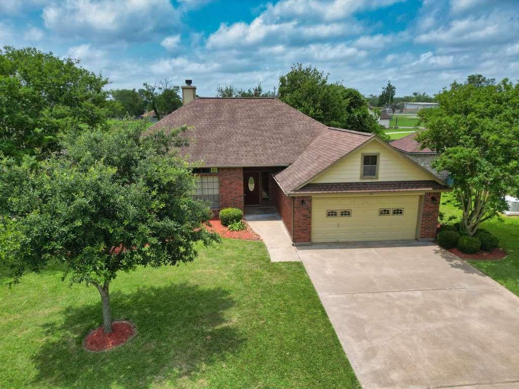 108 Madison Avenue, Clute, Texas image 39