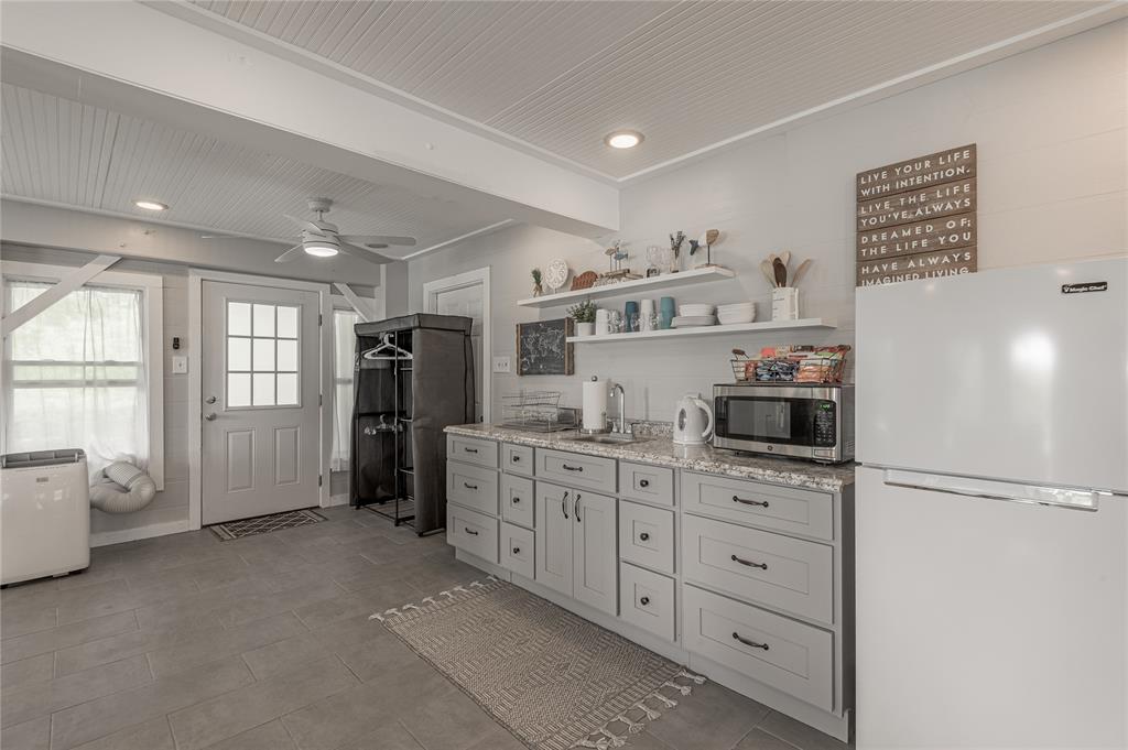 101 Tony Lane, Huntsville, Texas image 32