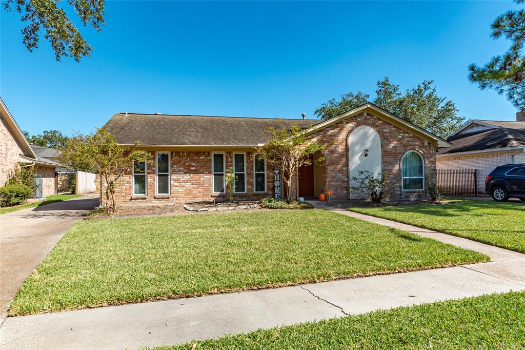 4303 Brazil Circle, Pasadena, Texas image 3