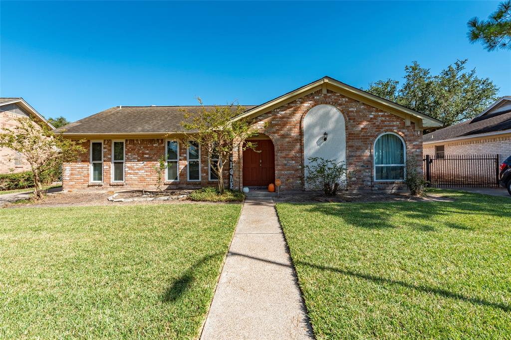 4303 Brazil Circle, Pasadena, Texas image 1