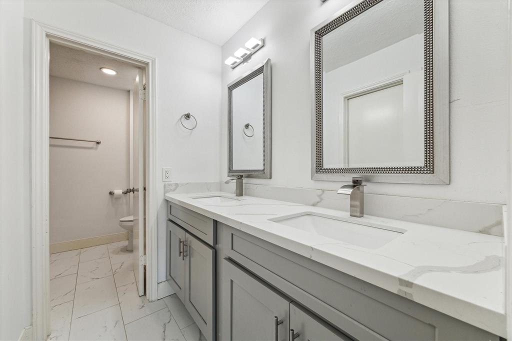 14135 Lost Meadow Lane, Houston, Texas image 18
