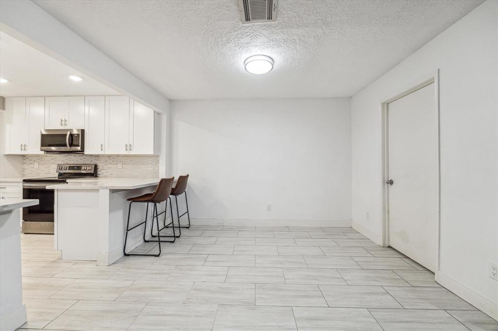 14135 Lost Meadow Lane, Houston, Texas image 8