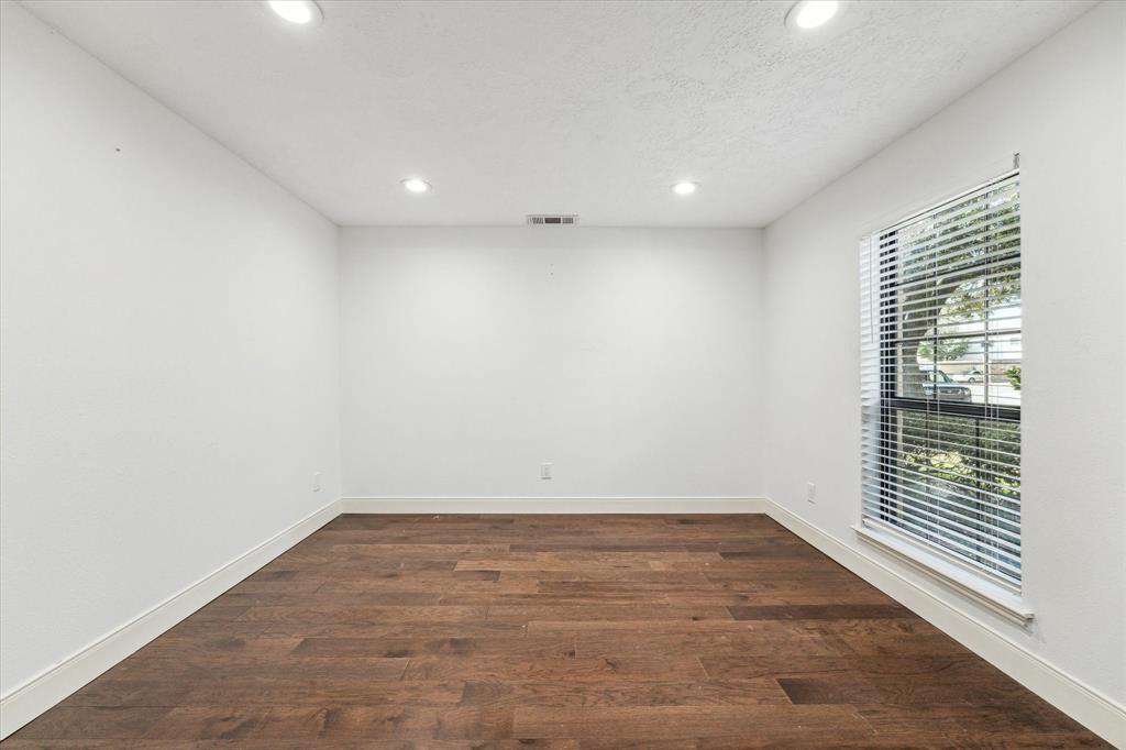 14135 Lost Meadow Lane, Houston, Texas image 4