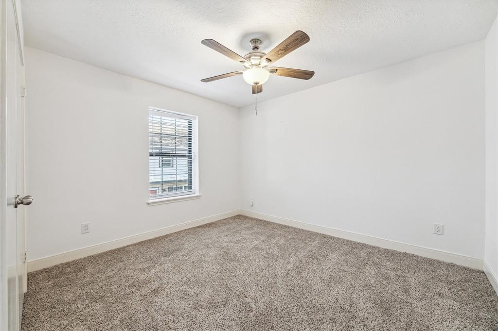 14135 Lost Meadow Lane, Houston, Texas image 22