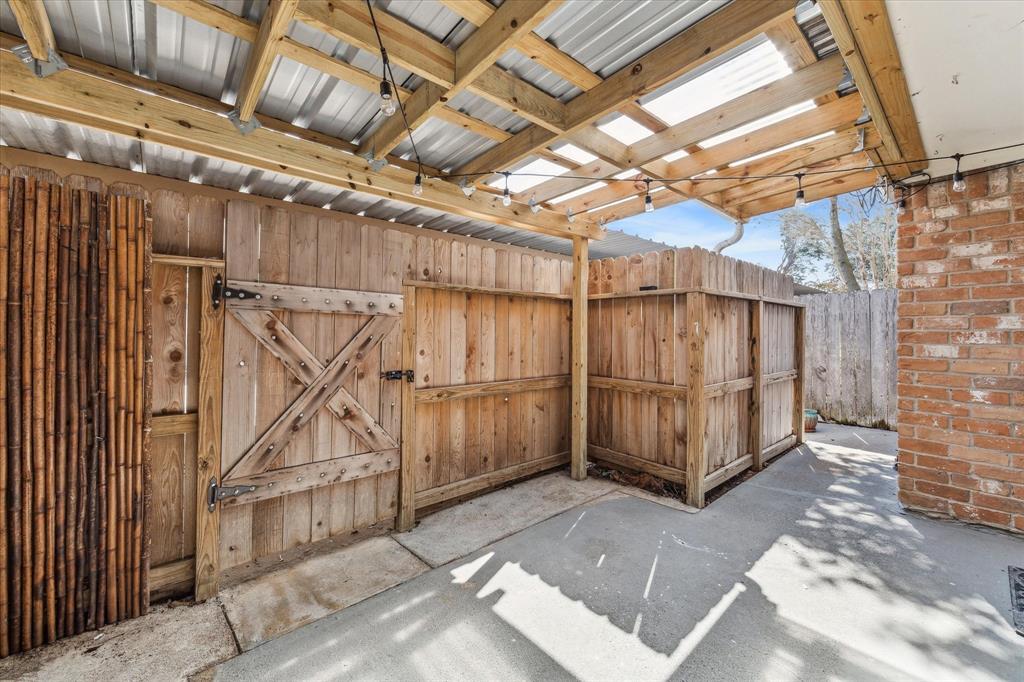 14135 Lost Meadow Lane, Houston, Texas image 28