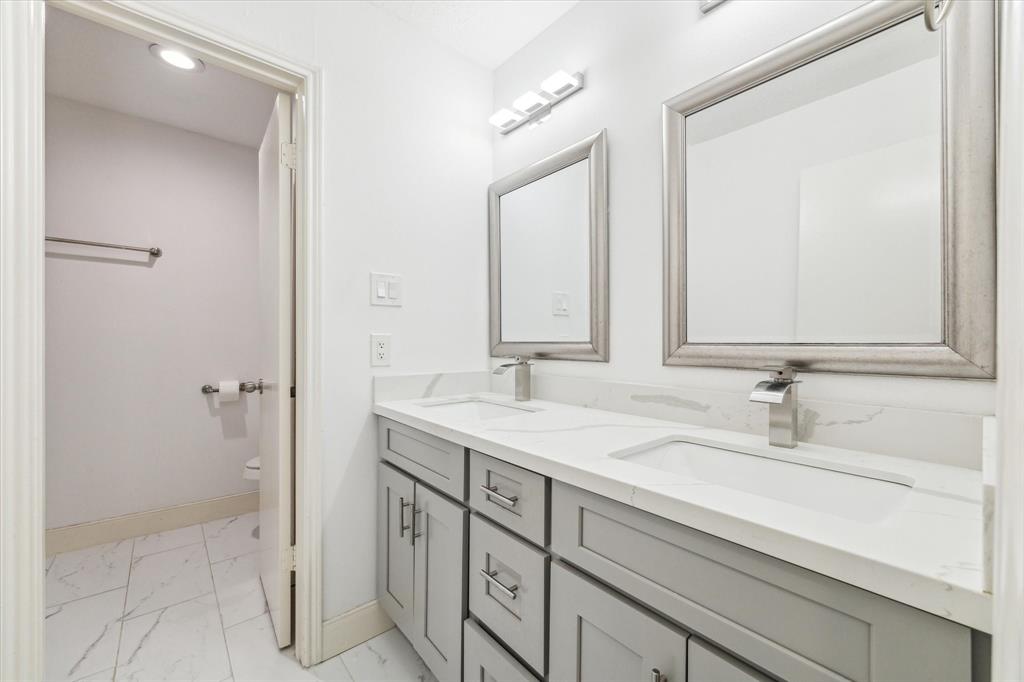 14135 Lost Meadow Lane, Houston, Texas image 25