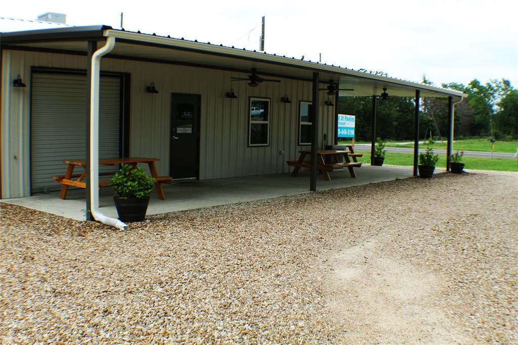 22483 Highway 90, Bedias, Texas image 1