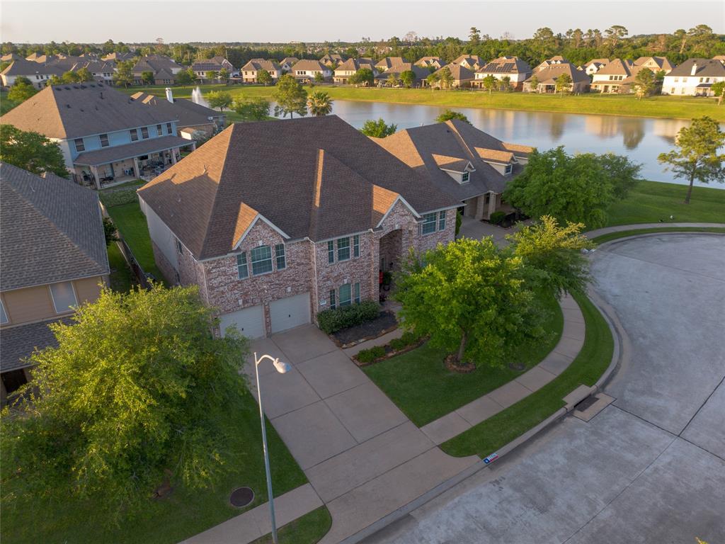 13306 Lilac Breeze Court, Cypress, Texas image 2