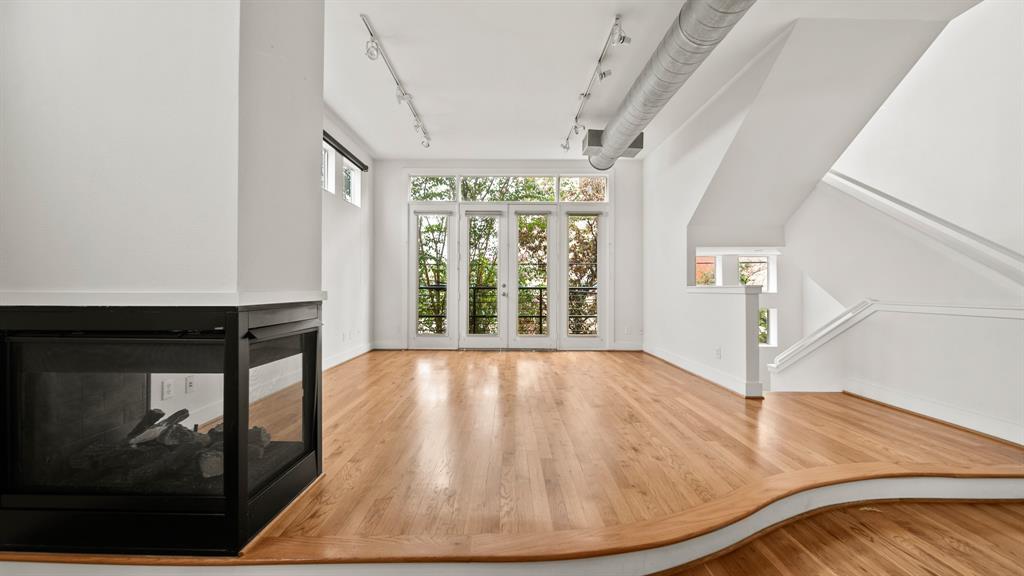 2436 Bissonnet Street #8, Houston, Texas image 3