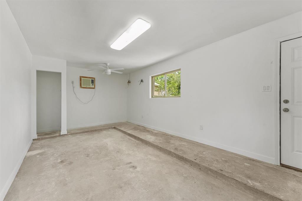 563 Roanoke Drive, Conroe, Texas image 15