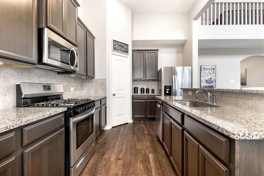 115 White Wing Lane Ln, Sealy, Texas image 14