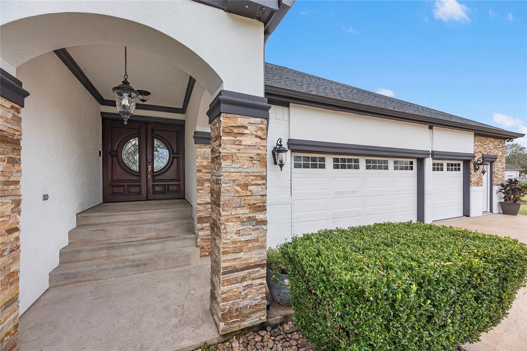 6200 Johnson Drive, Missouri City, Texas image 2
