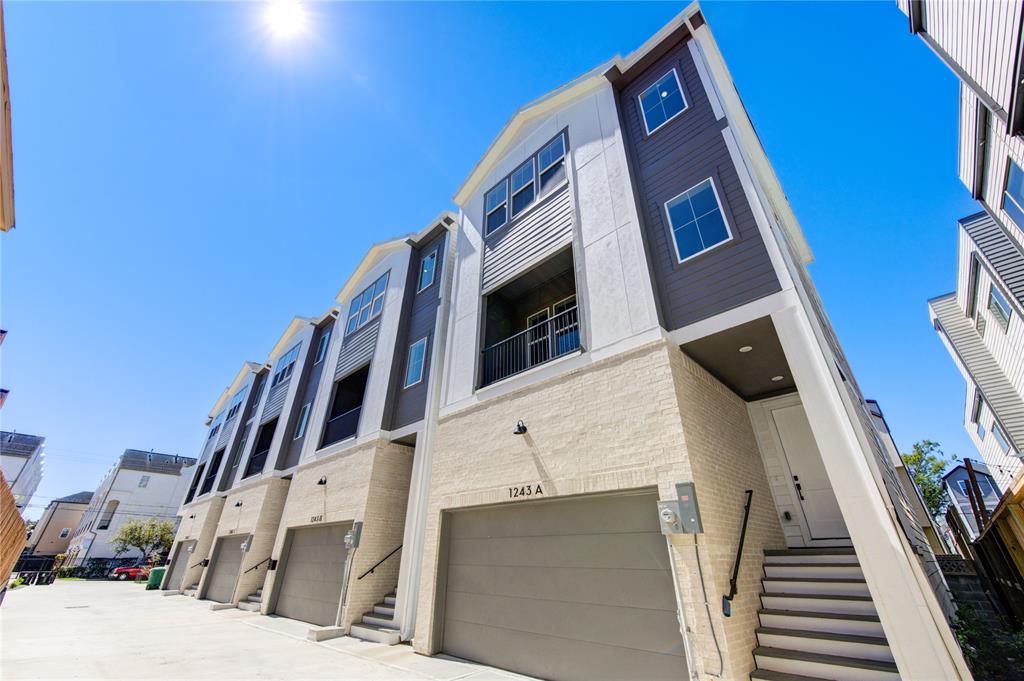 1243 W 23rd Street #A, Houston, Texas image 2