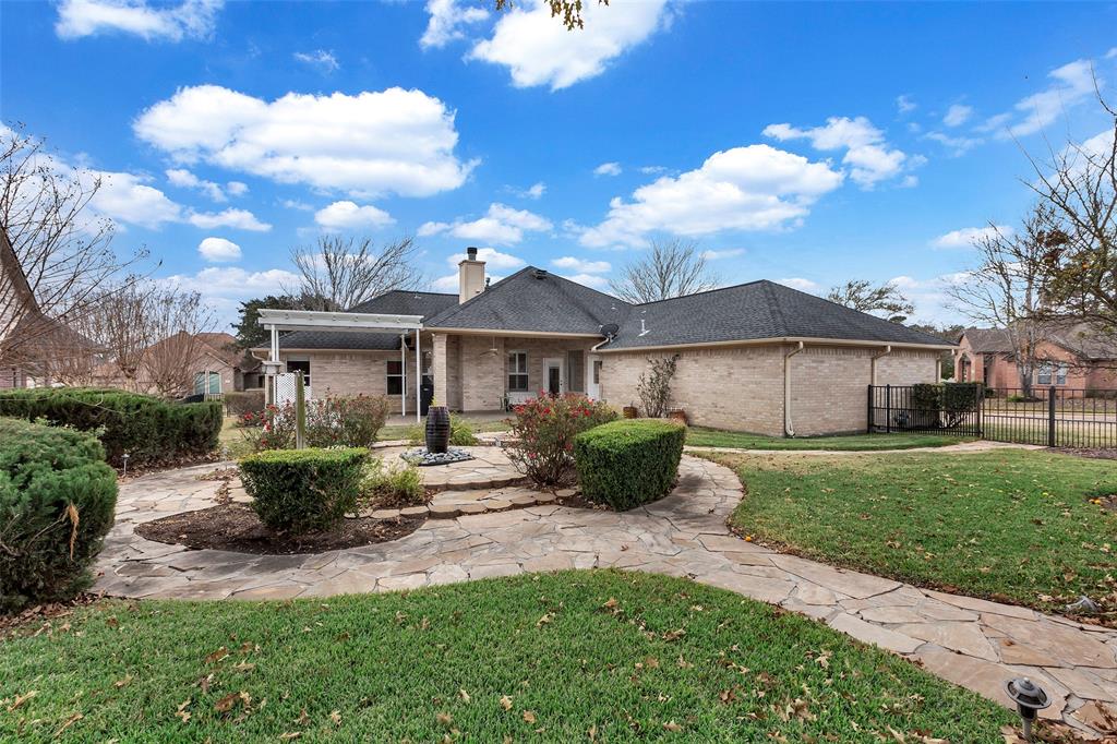 13642 Lakeside Place Drive, Willis, Texas image 12