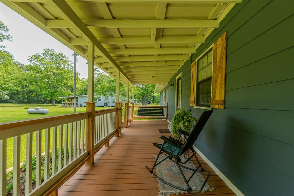 129 County Road 2063, Hull, Texas image 28