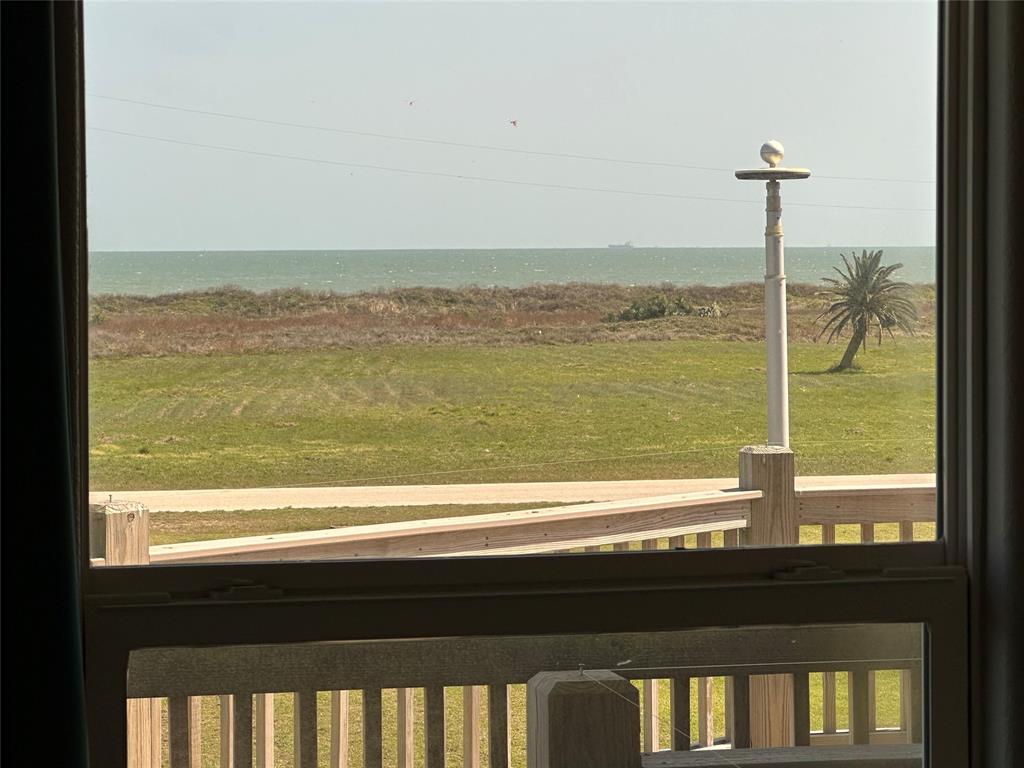 4412 Hatteras Drive, Port Bolivar, Texas image 22