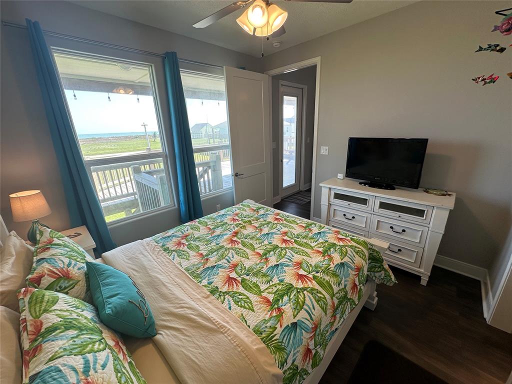 4412 Hatteras Drive, Port Bolivar, Texas image 21