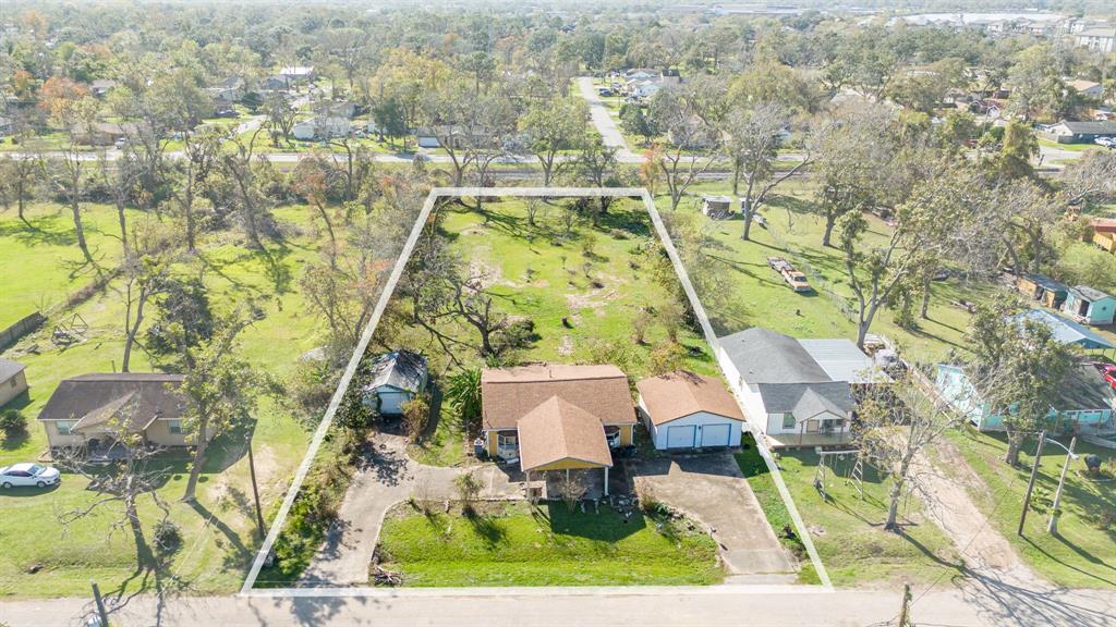 772 Saint Anne Street, Clute, Texas image 16