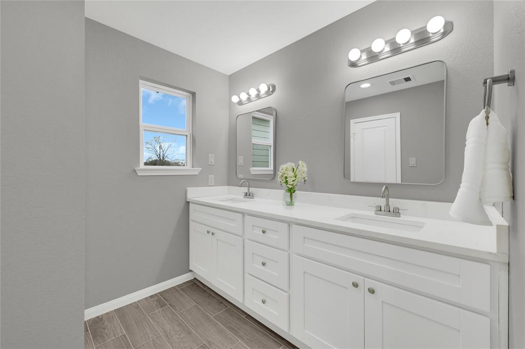 9711 Beckley Street, Houston, Texas image 22
