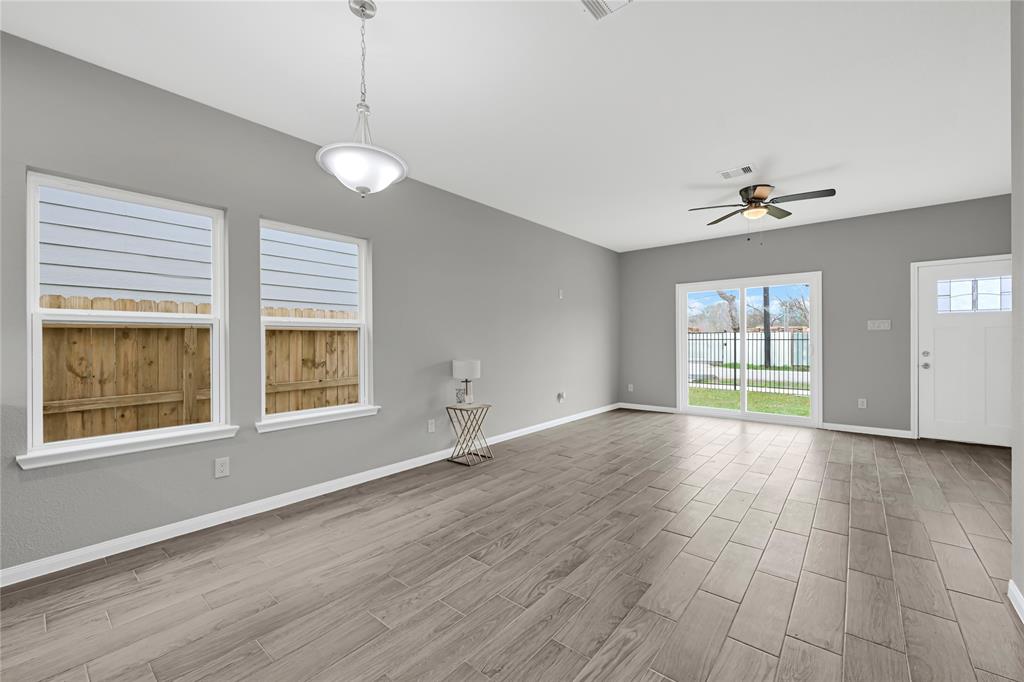 9711 Beckley Street, Houston, Texas image 15
