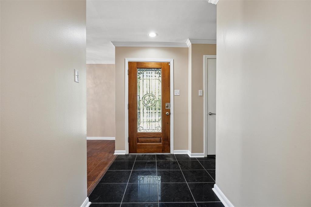 3302 Chris Drive