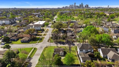 MLS: 98515435