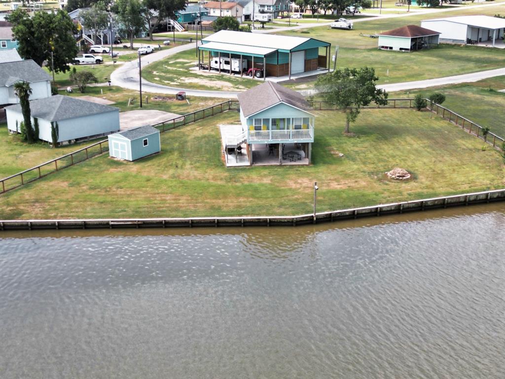 1867 County Road 291, Sargent, Texas image 1