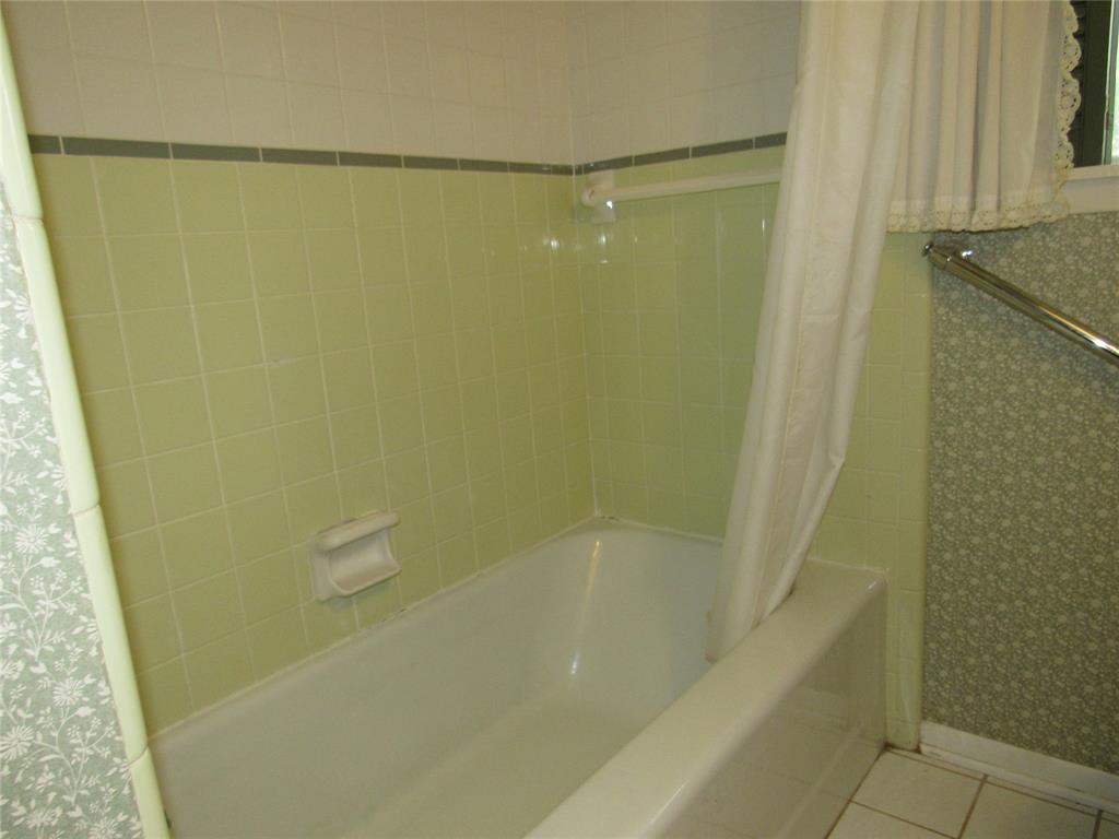 1801 Beazley St, Brenham, Texas image 25