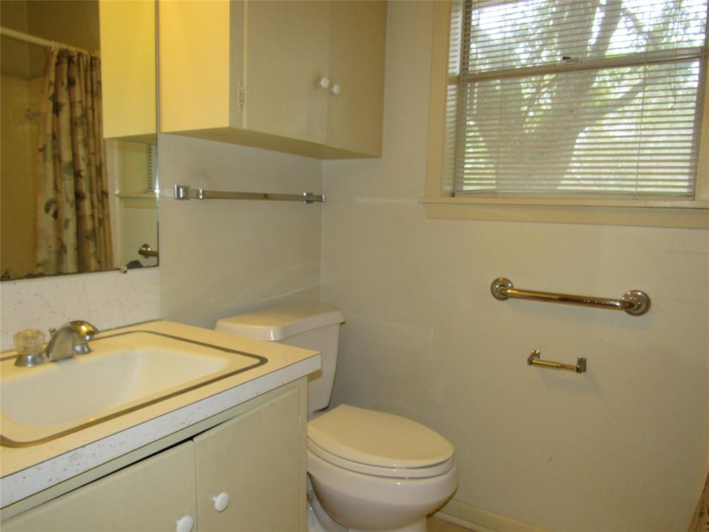 1801 Beazley St, Brenham, Texas image 19