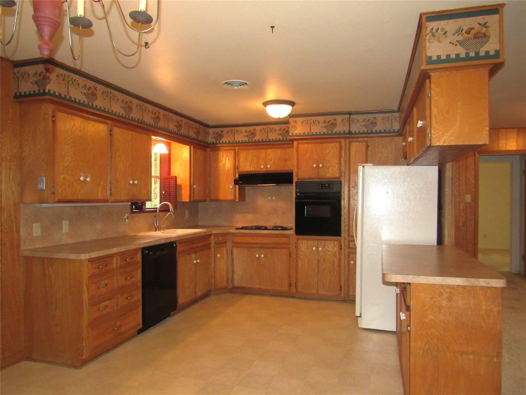 1801 Beazley St, Brenham, Texas image 15