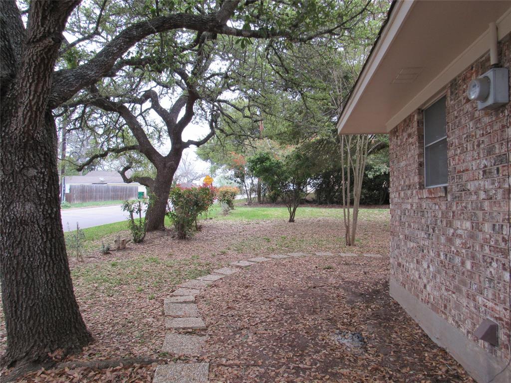 1801 Beazley St, Brenham, Texas image 28