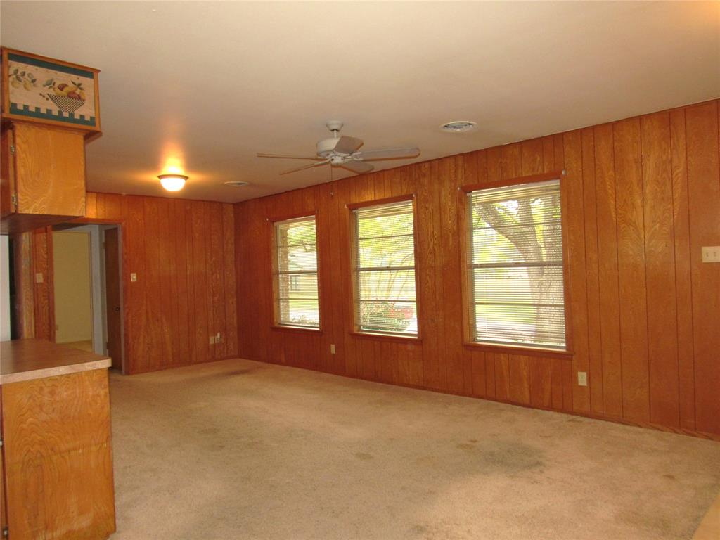 1801 Beazley St, Brenham, Texas image 12