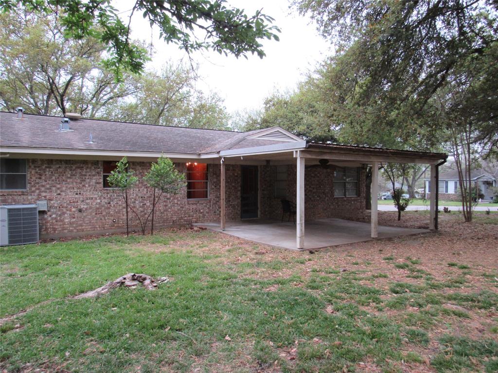 1801 Beazley St, Brenham, Texas image 31