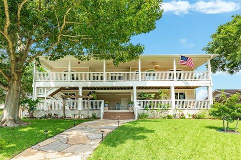 A home in Kemah