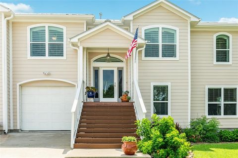 A home in Kemah