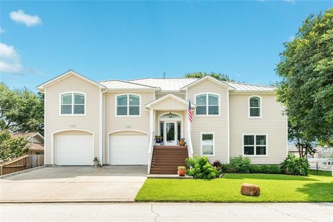 A home in Kemah