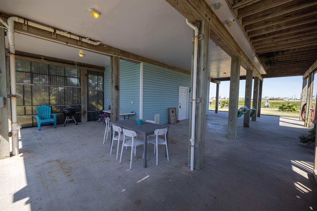 4206 Seabird Drive, Galveston, Texas image 35