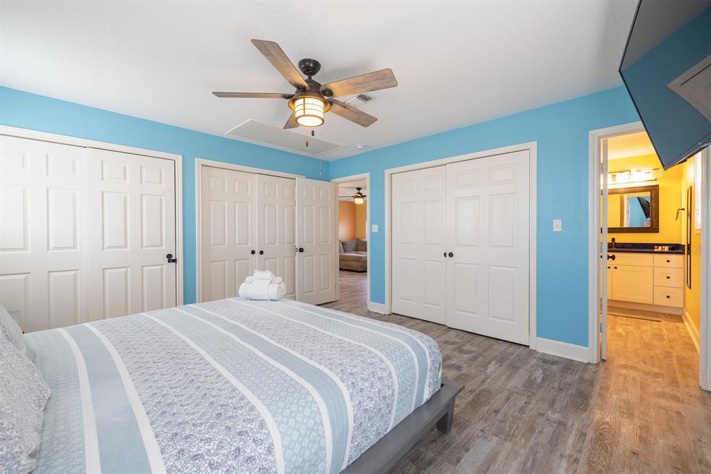 4206 Seabird Drive, Galveston, Texas image 14