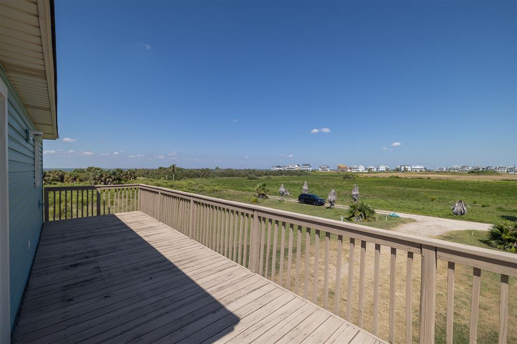 4206 Seabird Drive, Galveston, Texas image 28