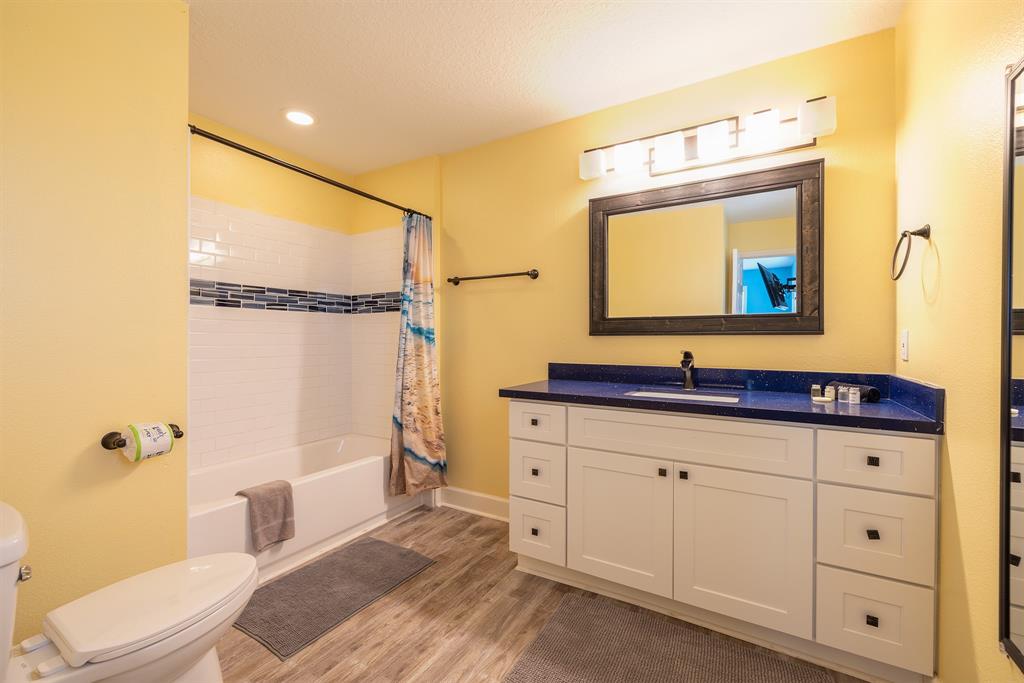 4206 Seabird Drive, Galveston, Texas image 16