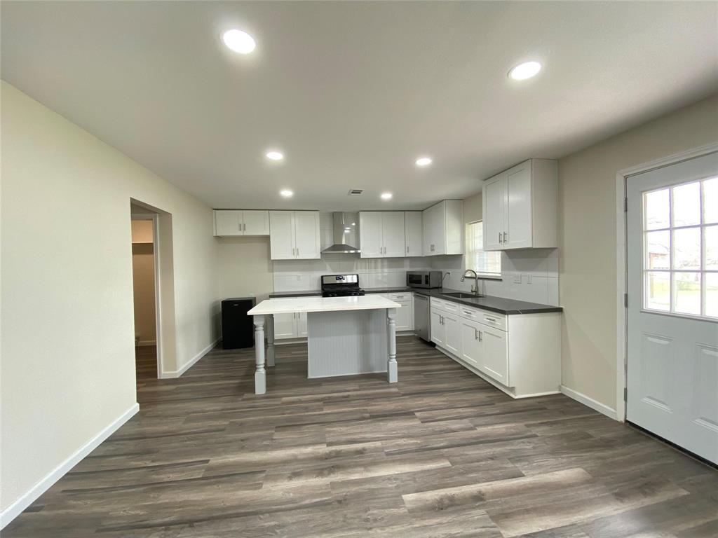 301 Old Bayou Drive