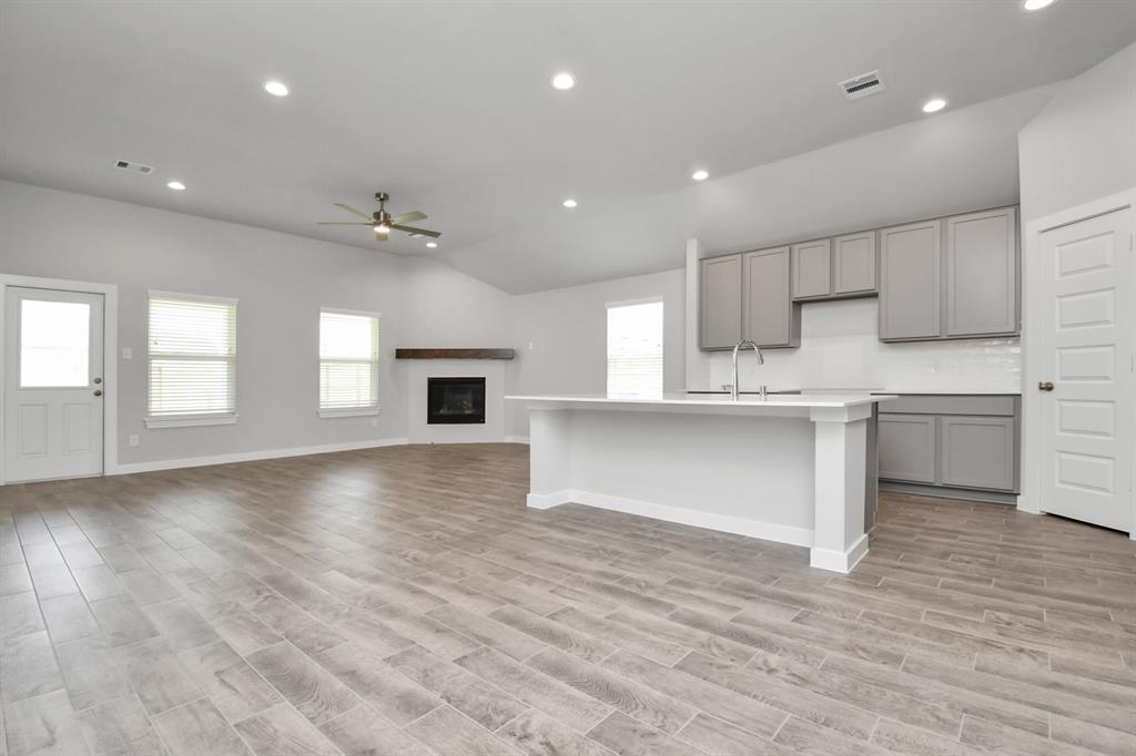 18503 Porta Marina Drive Dr, Fresno, Texas image 12