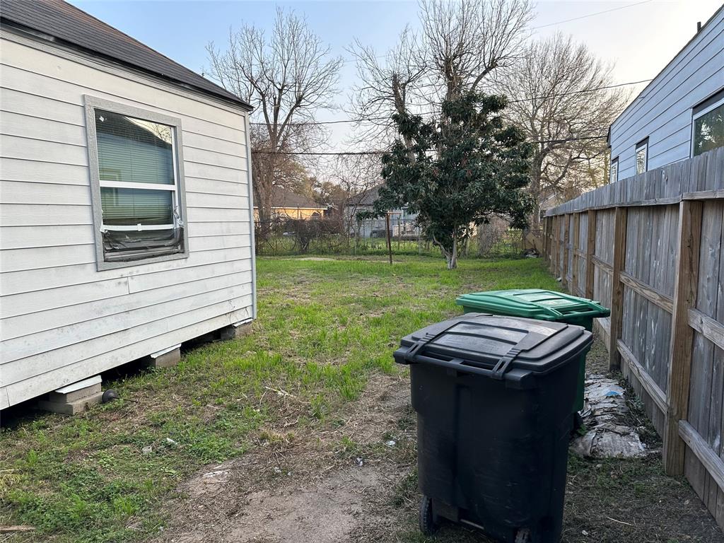 4504 Kingsbury Street, Houston, Texas image 13