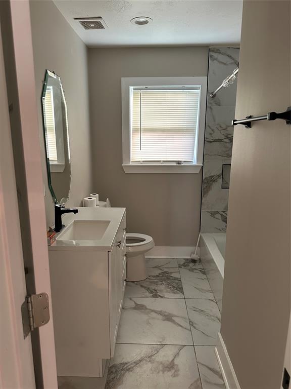 4504 Kingsbury Street, Houston, Texas image 9