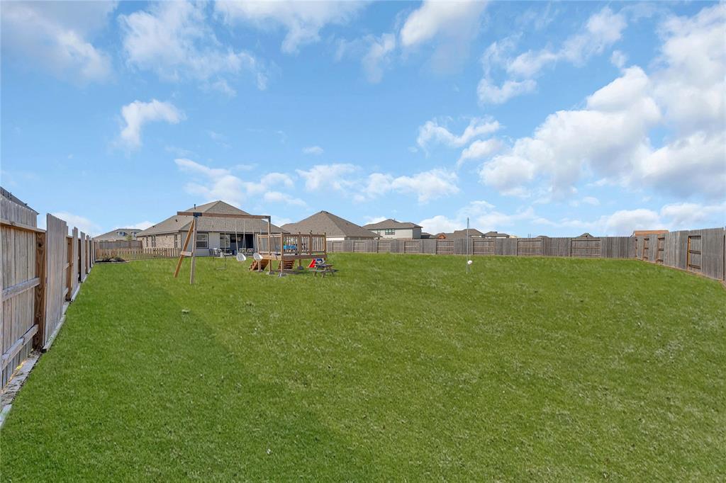 150 Valley Ranch Trail, Dayton, Texas image 34