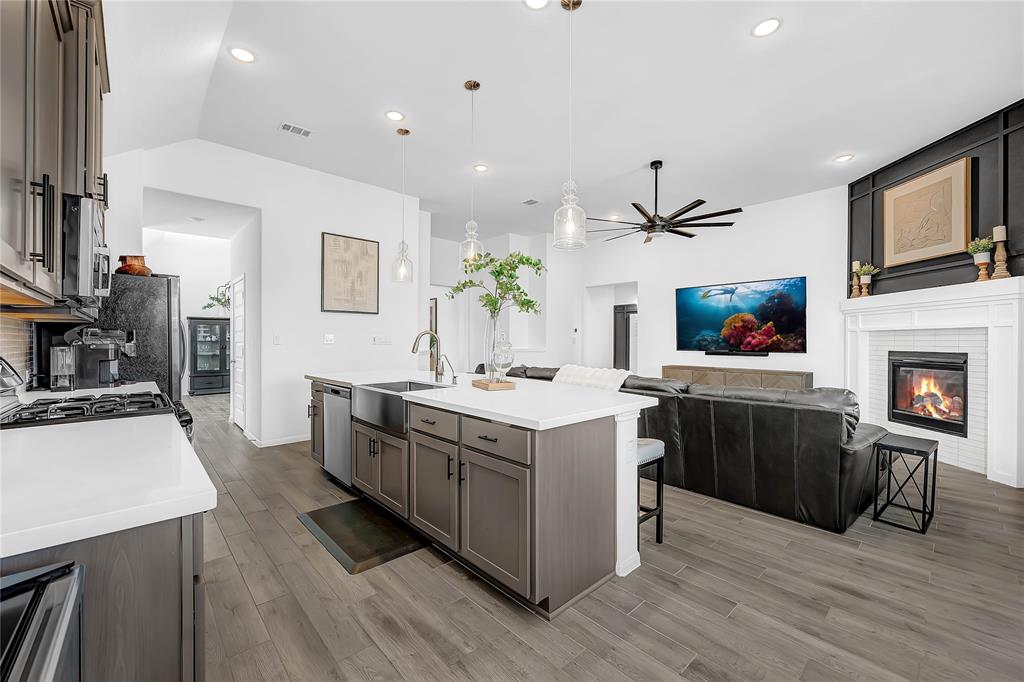 150 Valley Ranch Trail, Dayton, Texas image 17