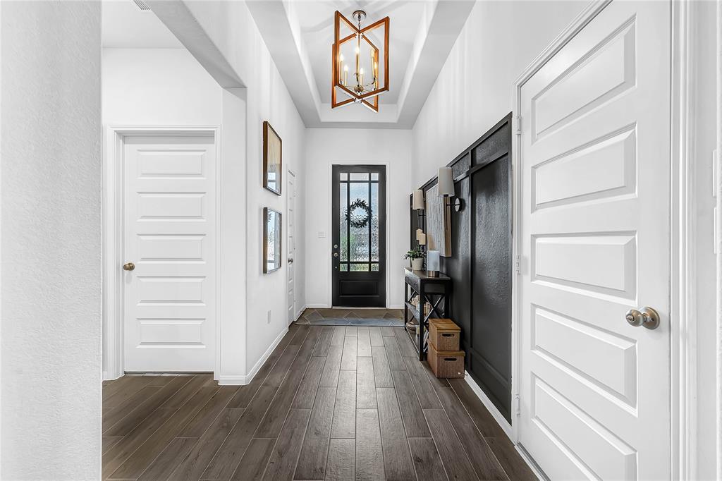 150 Valley Ranch Trail, Dayton, Texas image 3