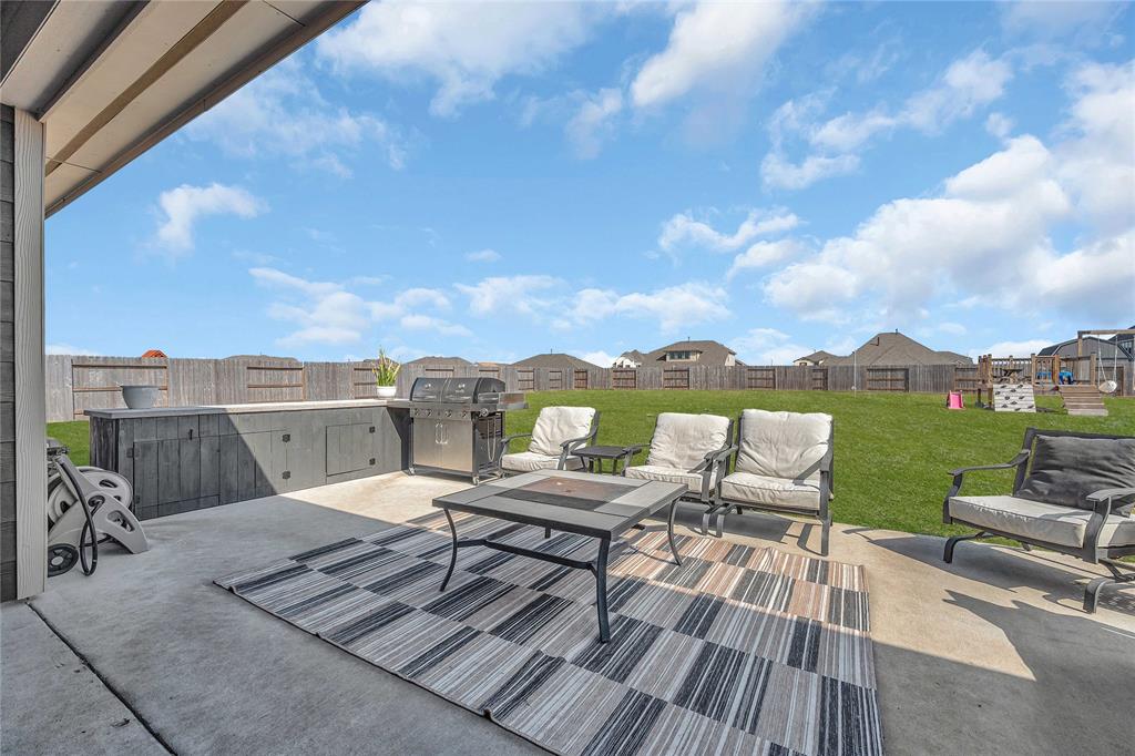 150 Valley Ranch Trail, Dayton, Texas image 32